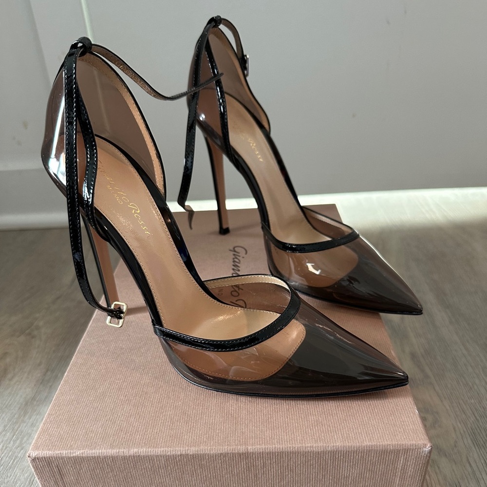 Gianvito Rossi Pumps